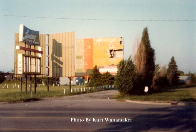 Lansing Drive-In Theatre
